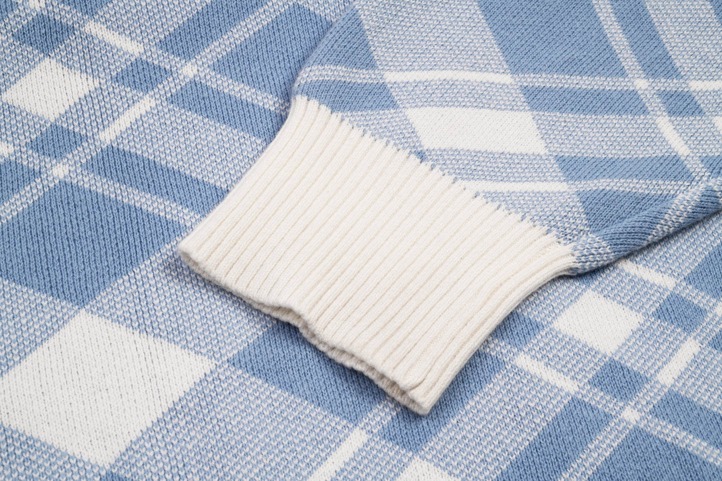 Plaid Knit (Sky Blue/White)