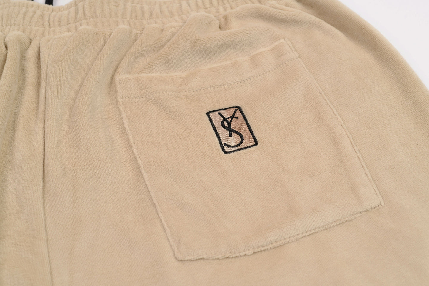 Velour Shorts (Beige)
